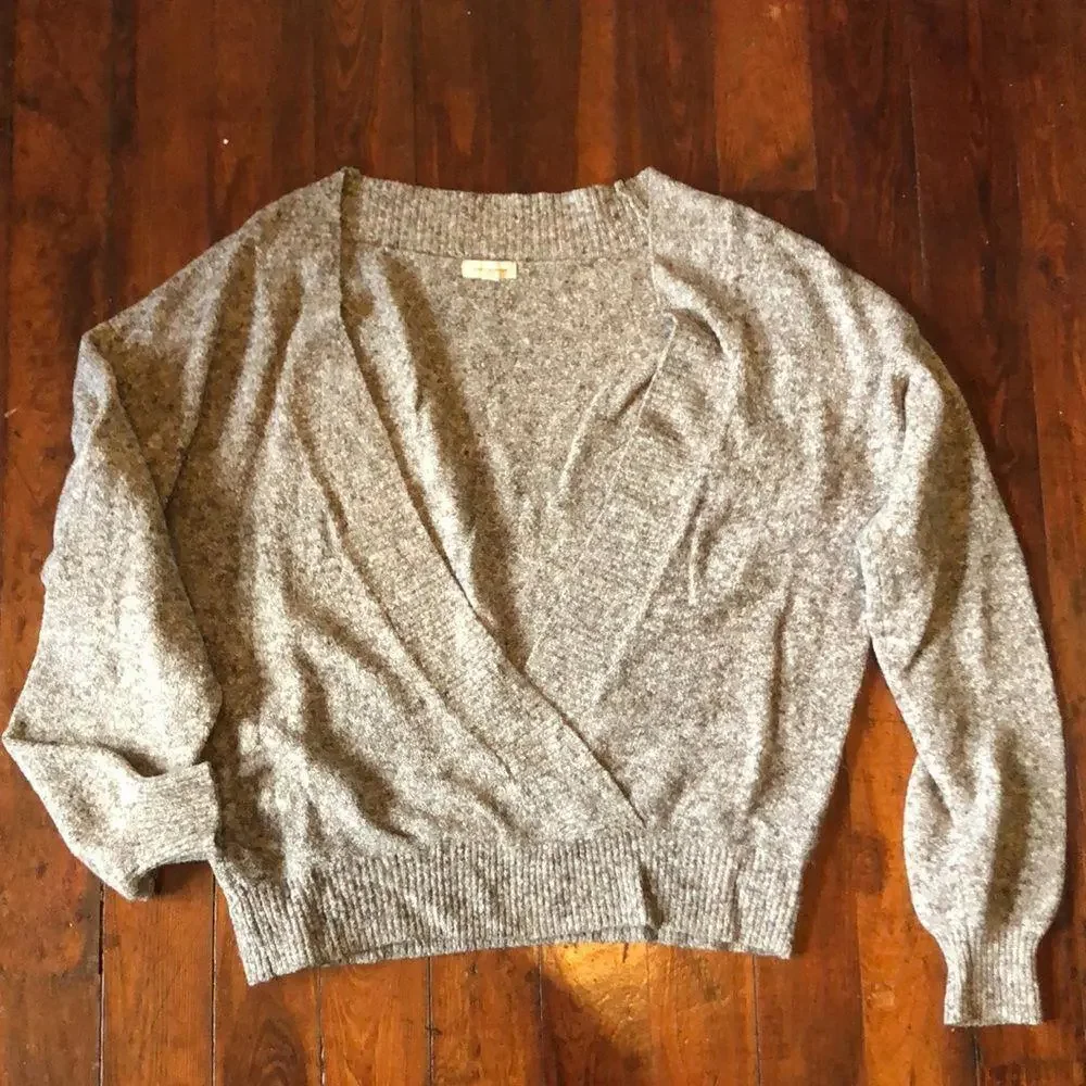 Silence + Noise Gray Knit Cardigan - Size M